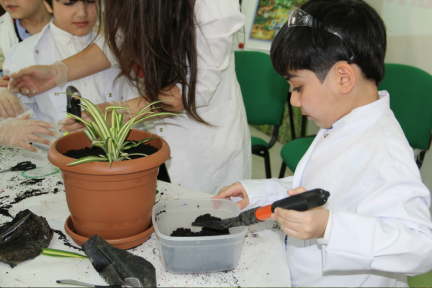 Uşaqlar üçün laboratoriya” layihəsi çərçivəsində aprel ayı təlimi keçirilmişdir